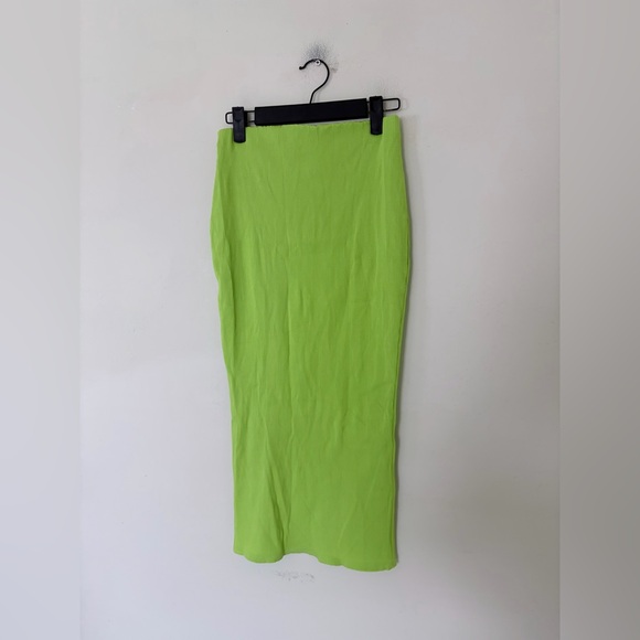 NWOT lulus Absolute Edge Lime Green Sleeveless Two-Piece Bodycon Midi Dress READ - Picture 9 of 11